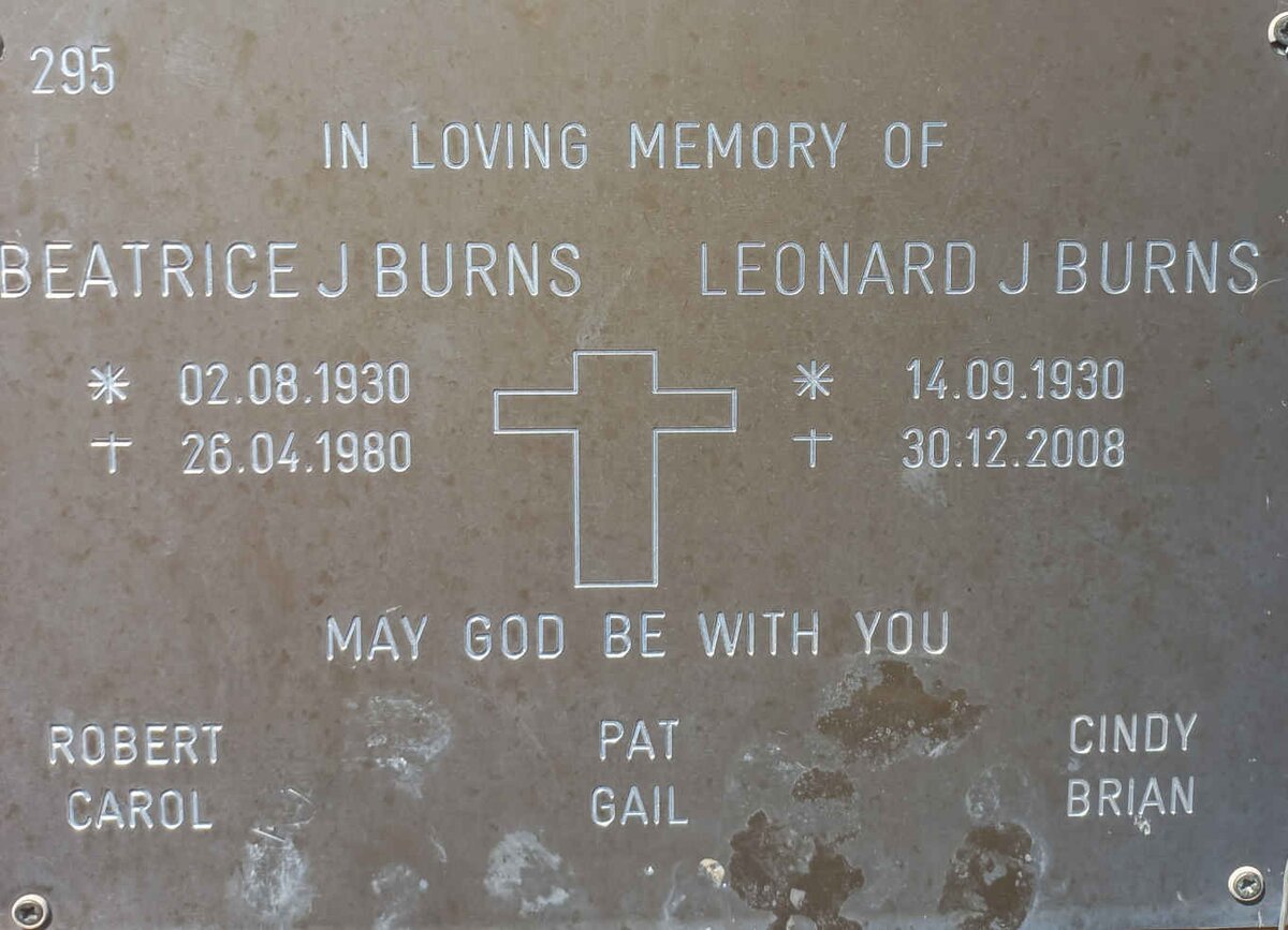 BURNS Leonard J. 1930-2008 &amp; Beatrice J. 1930-1980