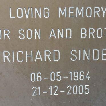 SINDEN Richard 1964-2005