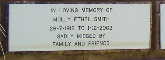 SMITH Molly Ethel 1918-2002