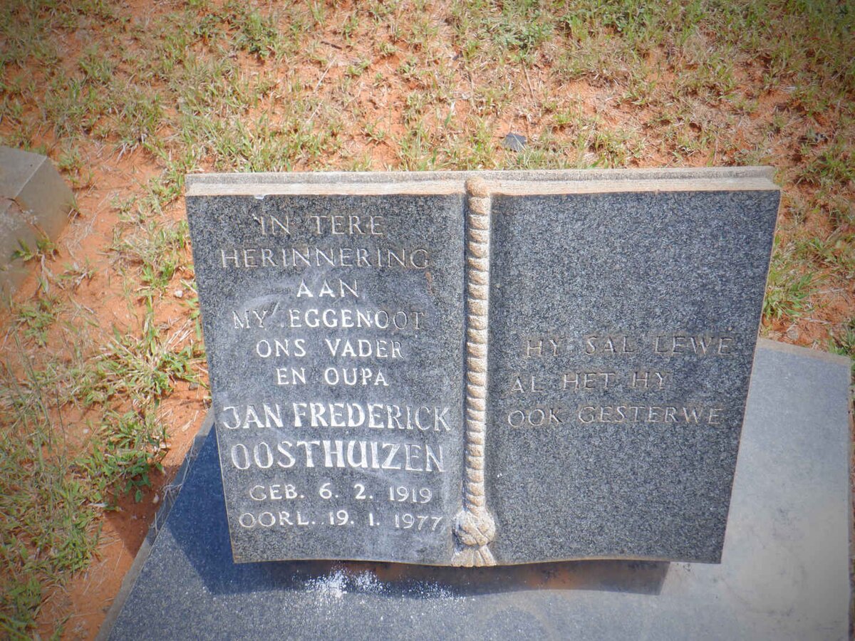 OOSTHUIZEN Jan Frederick 1919-1977
