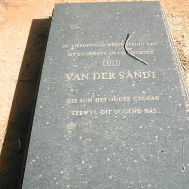 SANDT Lulu, van der
