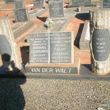 WALT Tjaart Johannes, van der 1895-1967 &amp; Adriana Catharina BOTES 1905-1989