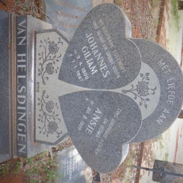 HELSDINGEN Johannes Giliam, van 1909-1987 &amp; Ansie 1928-