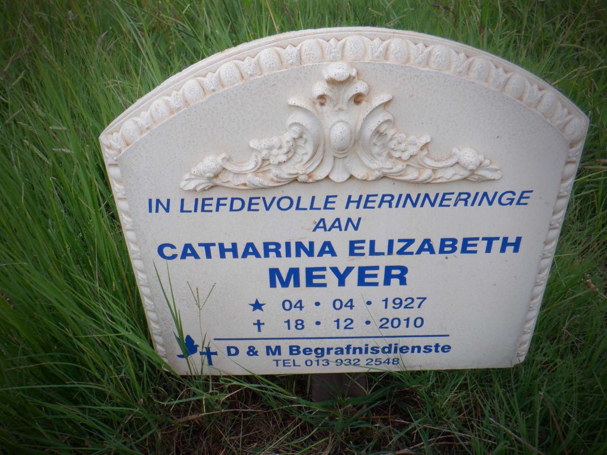 MEYER Catharina Elizabeth 1927-2010