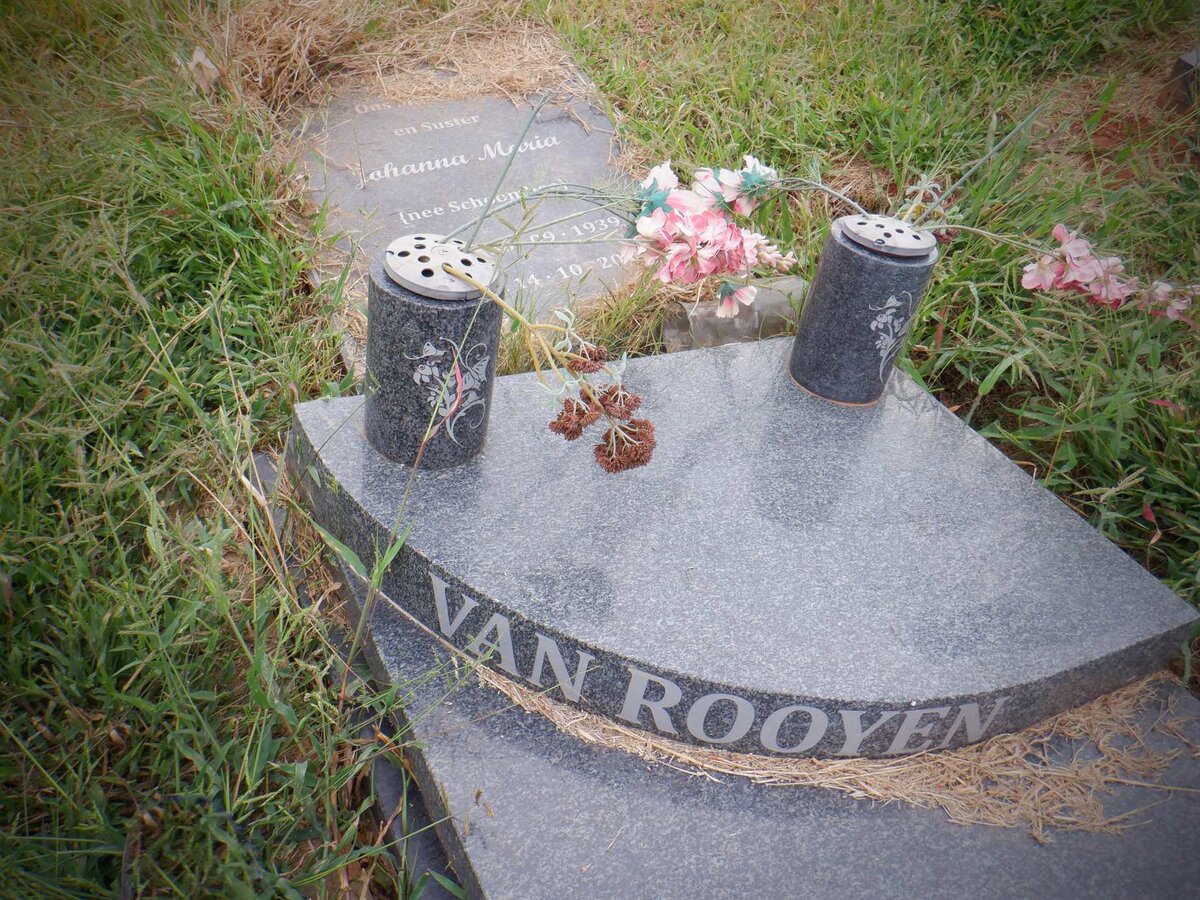 ROOYEN Johanna Maria, van nee SCHOOMBEE 1939-2018
