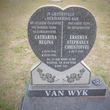 WYK Erasmus Stephanus Christoffel, van 1920- &amp; Catharina Regina 1928-2002