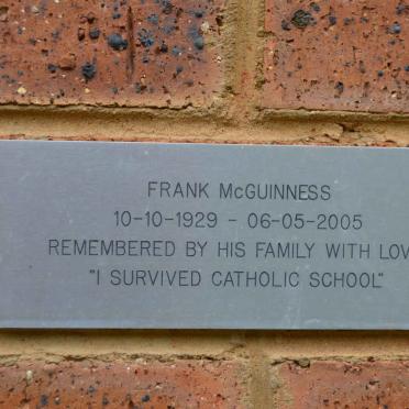 McGUINNESS Frank 1929-2005