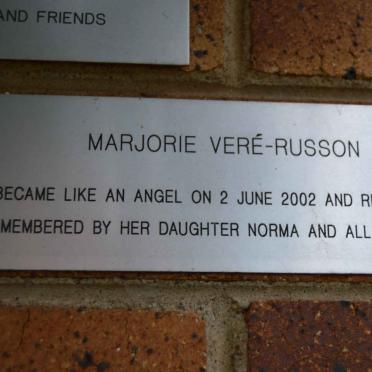RUSSON Marjorie, VERÉ -2002