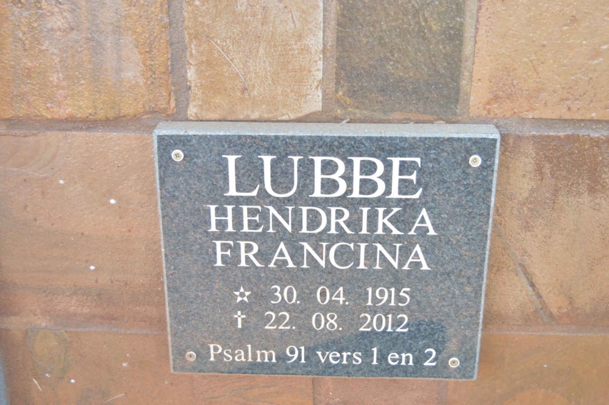LUBBE Hendrika Francina 1915-2012