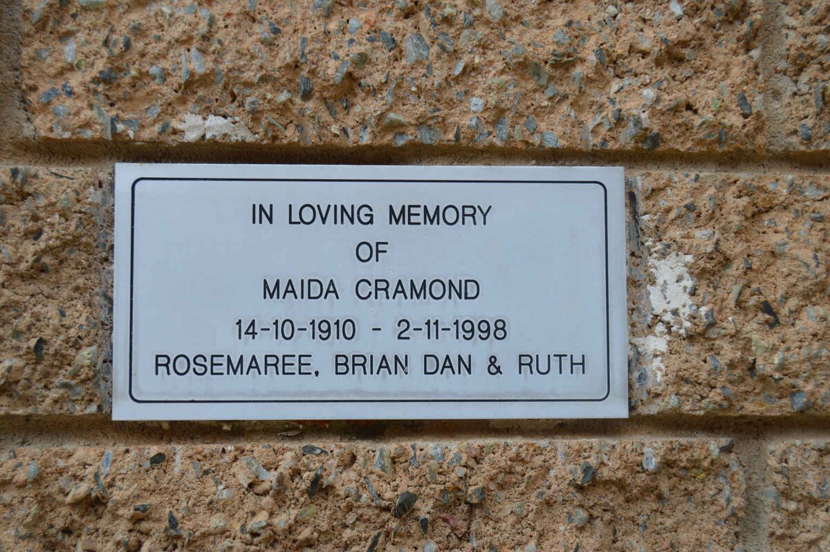 CRAMOND Maida 1910-1998