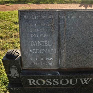 ROSSOUW Daniel Macdonald 1949-2003