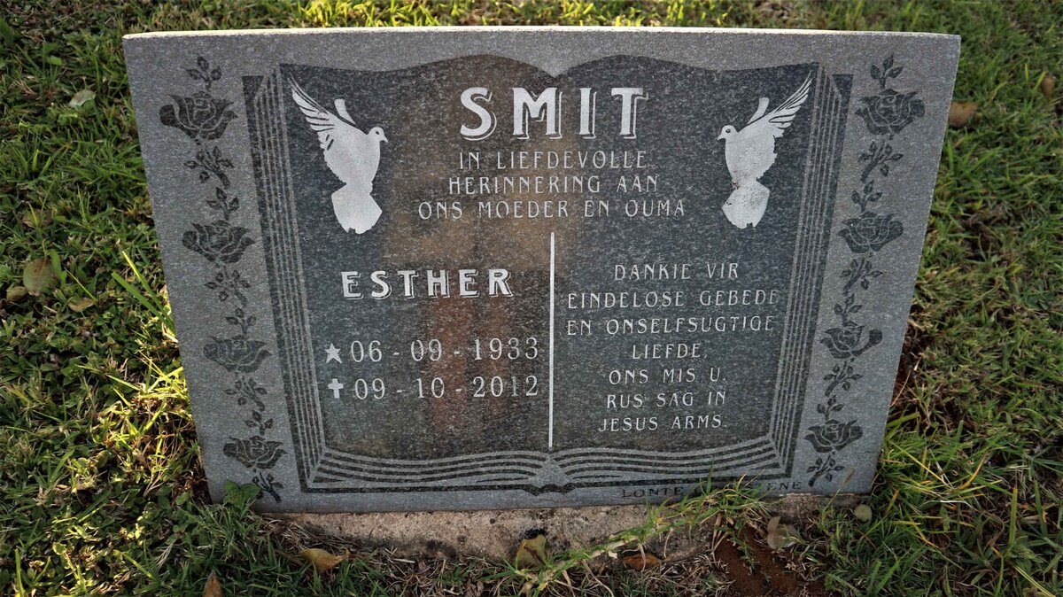 SMIT Esther 1933-2012