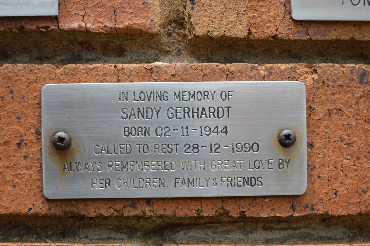 GERHARDT Sandy 1944-1990