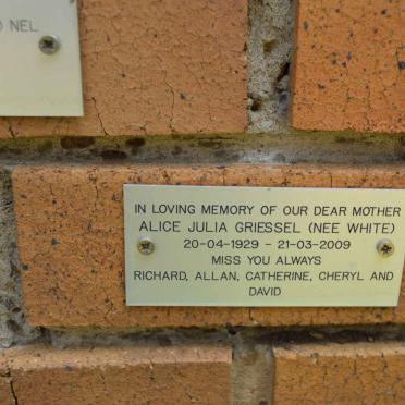 GRIESSEL Alice Julia nee WHITE 1929-2009