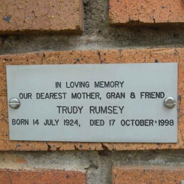 RUMSEY Trudy 1924-1998