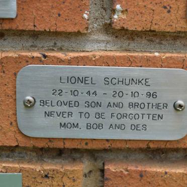 SCHUNKE Lionel 1944-1996