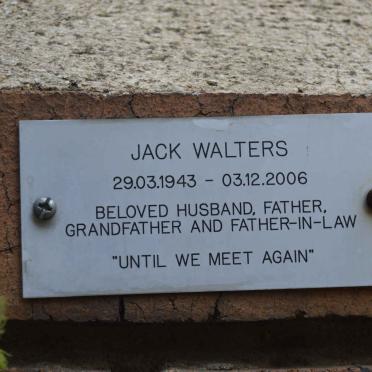 WALTERS Jack 1943-2006