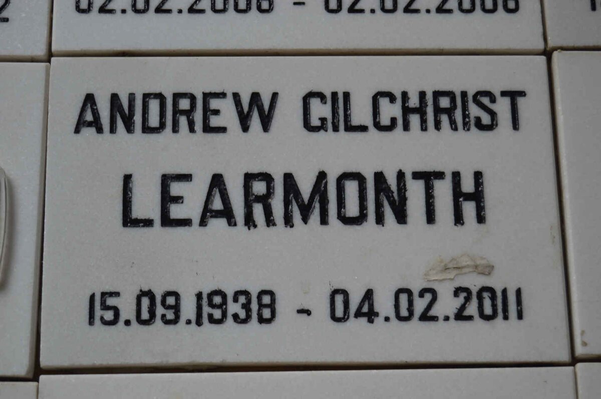 LEARMONTH Andrew Gilchrist 1938-2011