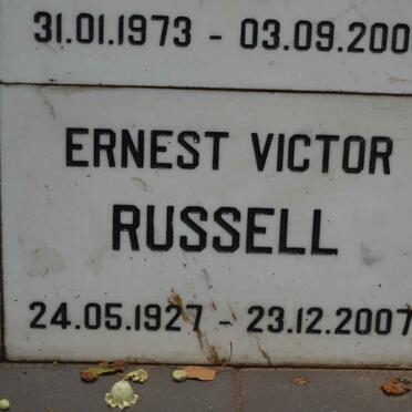 RUSSELL Ernest Victor 1927-2007