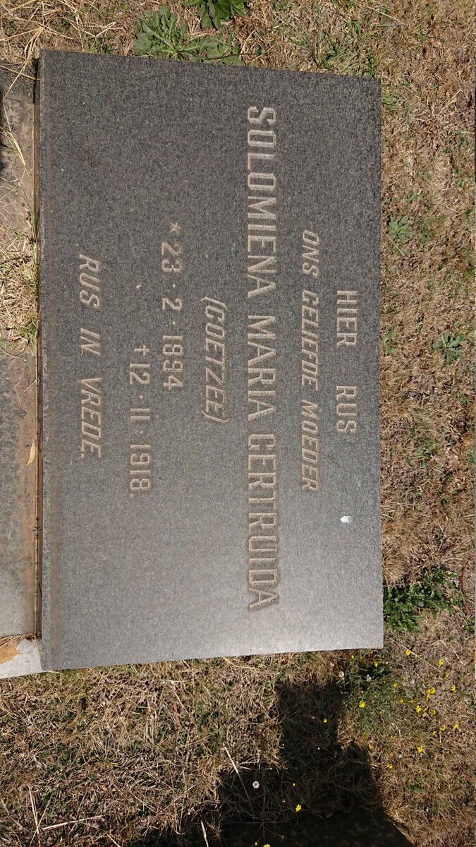 ? Solomiena Maria Gertruida nee COETZEE 1894-1918