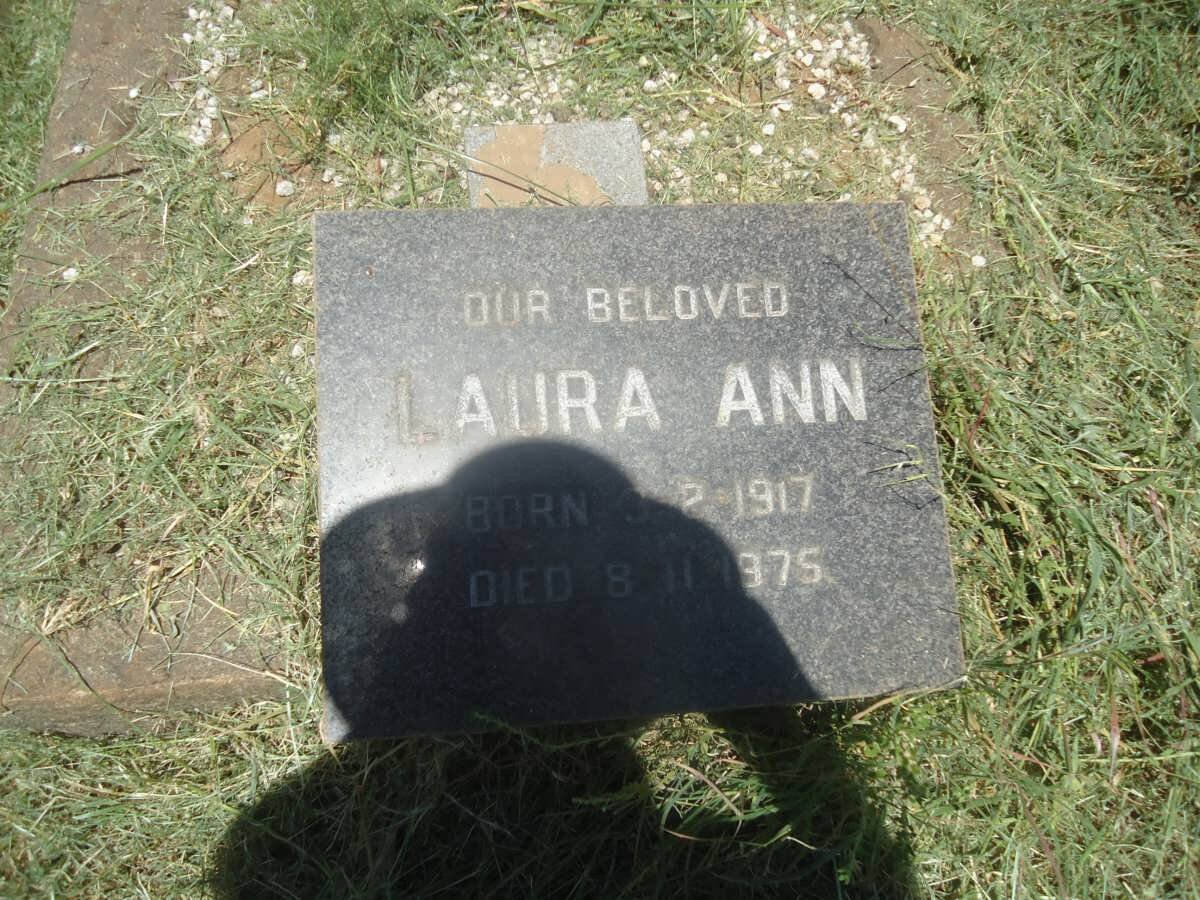 ? Laura Ann 1917-1975