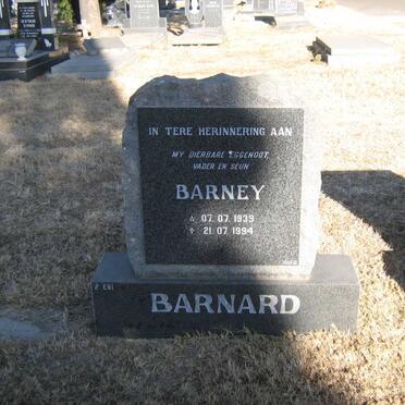 BARNARD Barney 1939-1994