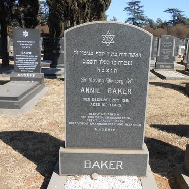 BAKER Annie -1981