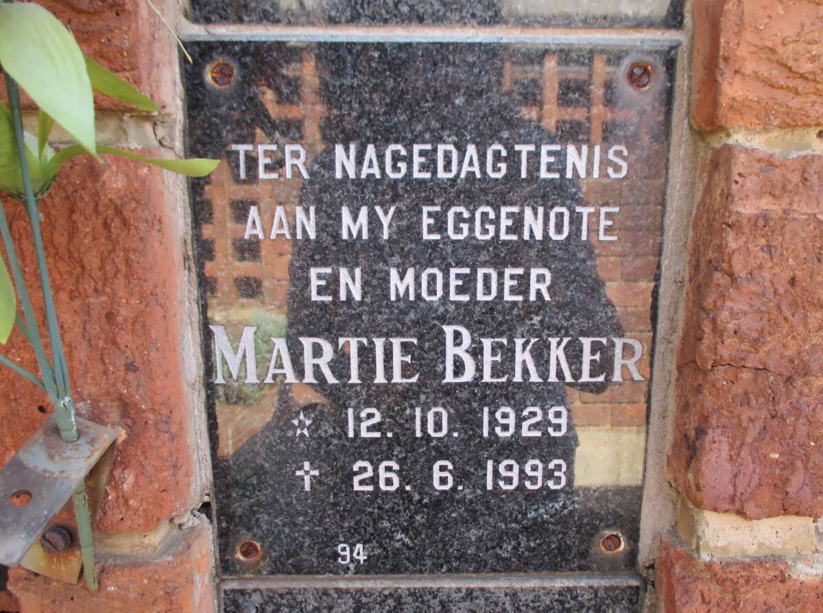 BEKKER Martie 1929-1993