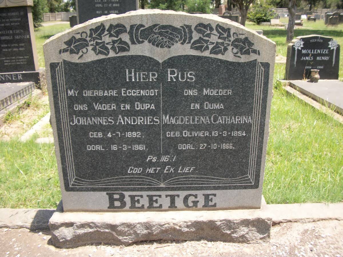 BEETGE Johannes Andries 1892-1961 &amp; Magdalena Catharina OLIVIER 1894-1966