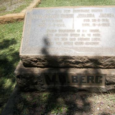 BERG Petrus Johannes Hendrik, v.d. 188?-1948 &amp; Johanna Jacoba 1882-1958