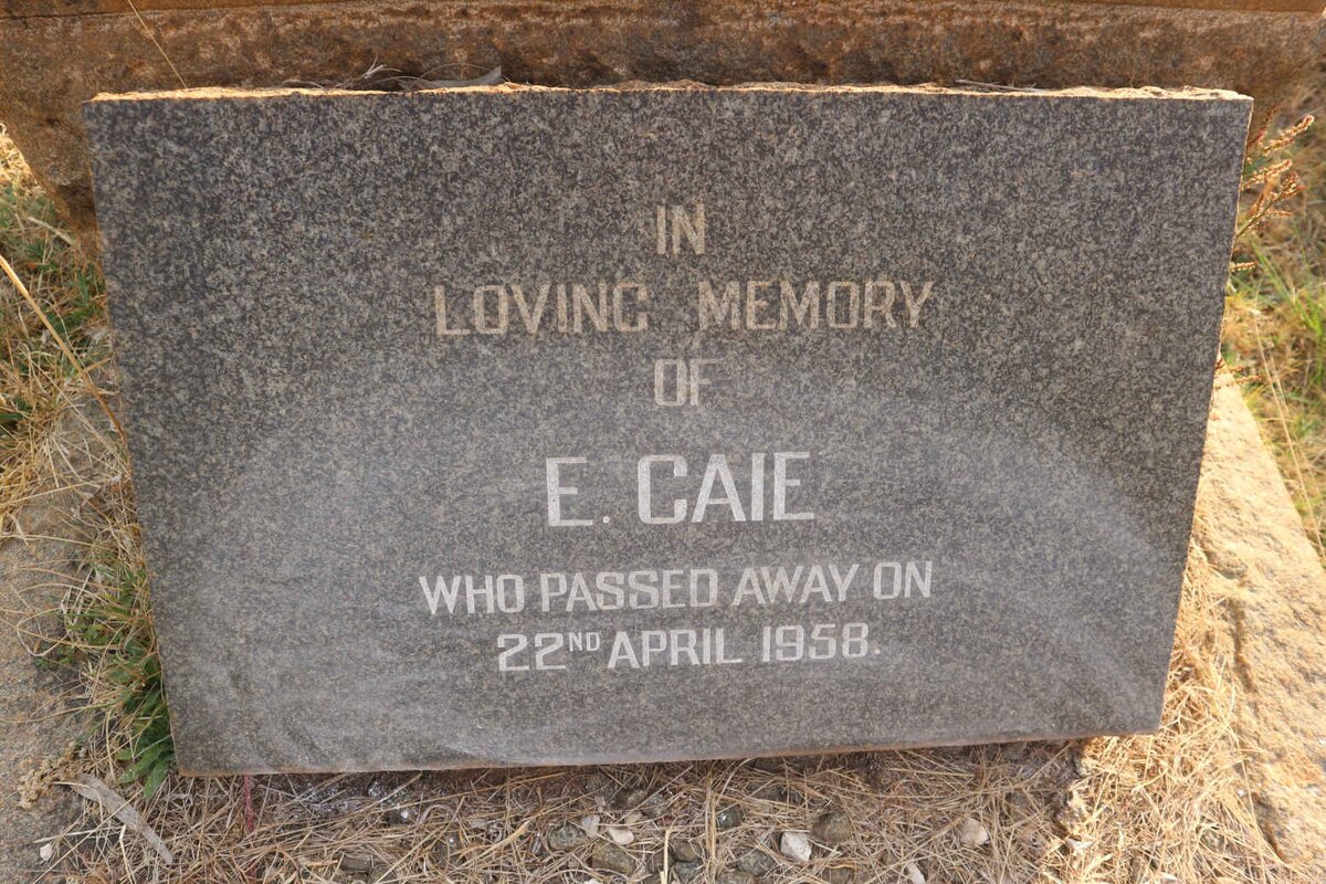 CAIE E. -1958