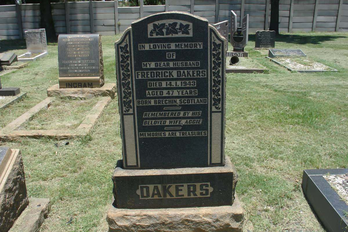 DAKERS Fredrick -1943