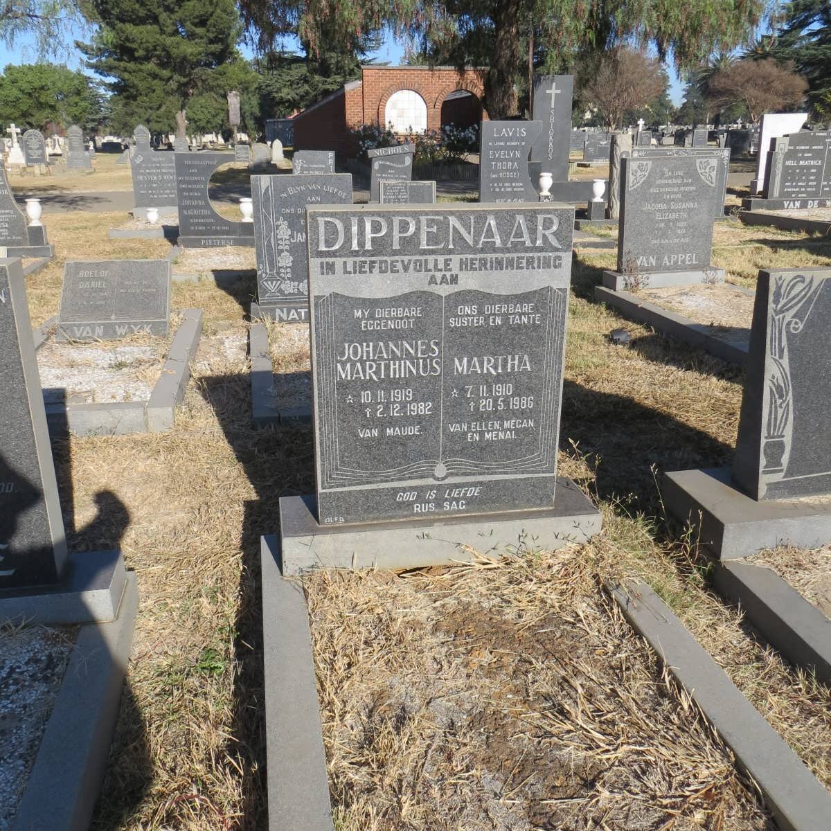 DIPPENAAR Johannes Marthinus 1919-1982 &amp; Martha 1910-1986