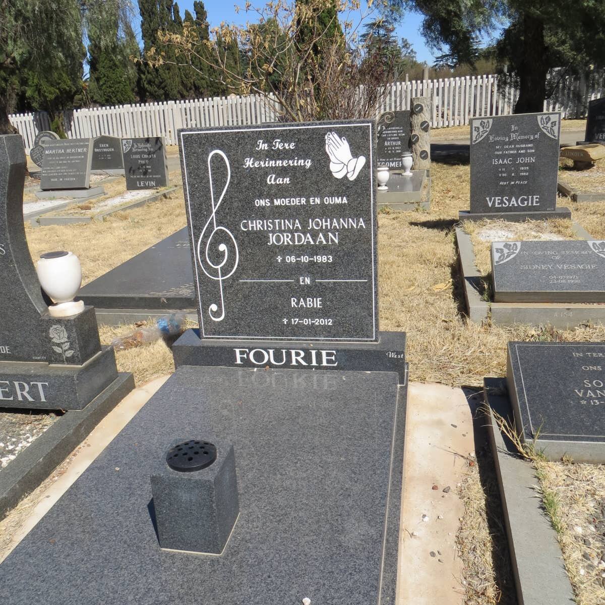 FOURIE Rabie -2012 &amp; Christina Johanna JORDAAN -1983