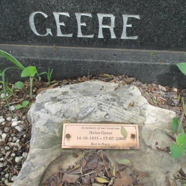 GEERE Helen 1935-2004