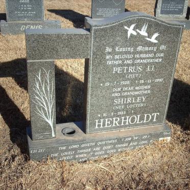 HERHOLDT Pieter J.J. 1928-1997 &amp; Shirley LOTTER 1933-