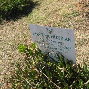 HUSSIAN Sharifa 1936-2005