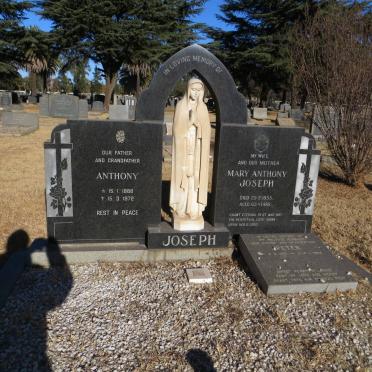 JOSEPH Anthony 1888-1972 &amp; Mary Anthony -1955 :: JOSEPH Peter 1931-19??