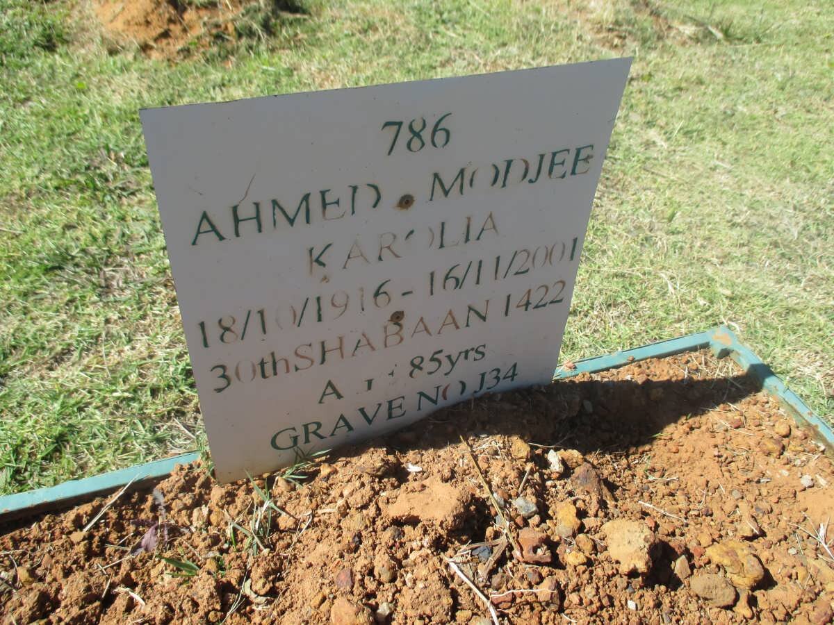 KAROLIA Ahmed Modjee 1916-2001