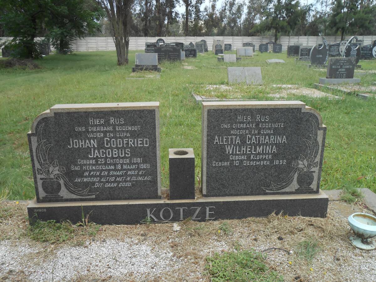 KOTZE Johan Godfried Jacobus 1891-1969 &amp; Aletta Catharina Wilhelmina KLOPPER 1892-