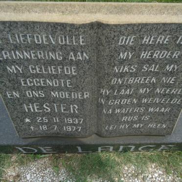 LANGE Hester, de 1937-1977