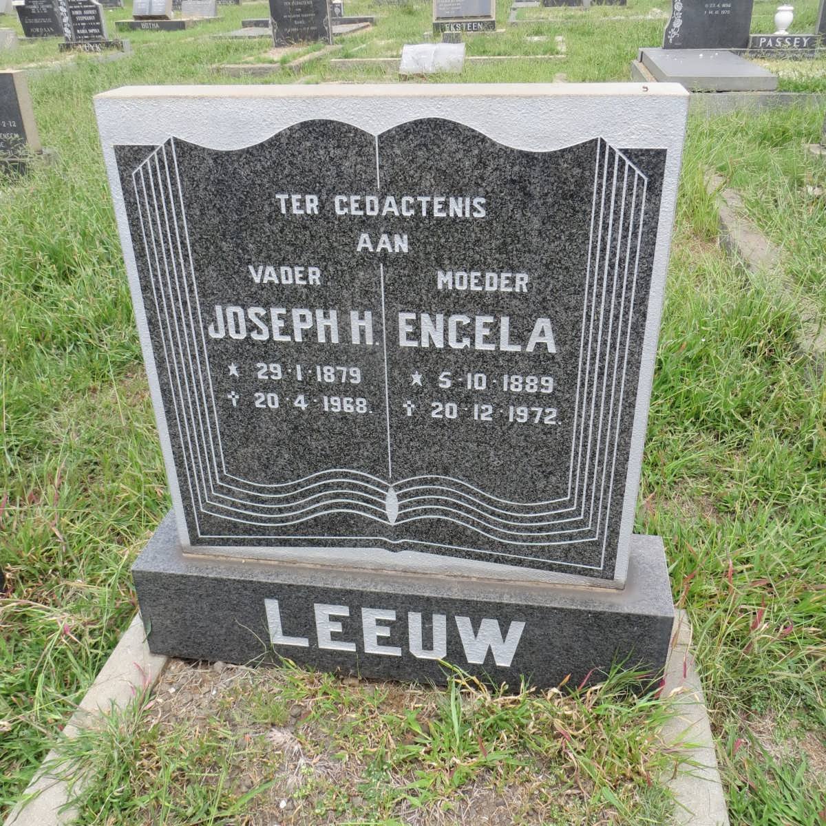 LEEUW Joseph H. 1879-1968 &amp; Engela 1889-1972