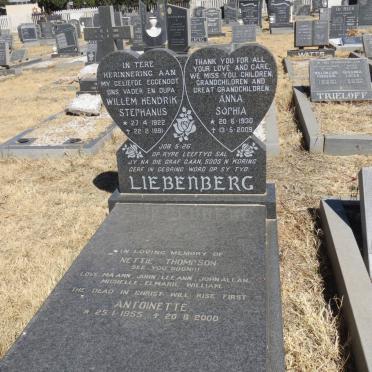 LIEBENBERG Willem Hendrik Stephanus 1922-1991 &amp; Anna Sophia 1930-2009 :: LIEBENBERG Antoinette 1955-2000