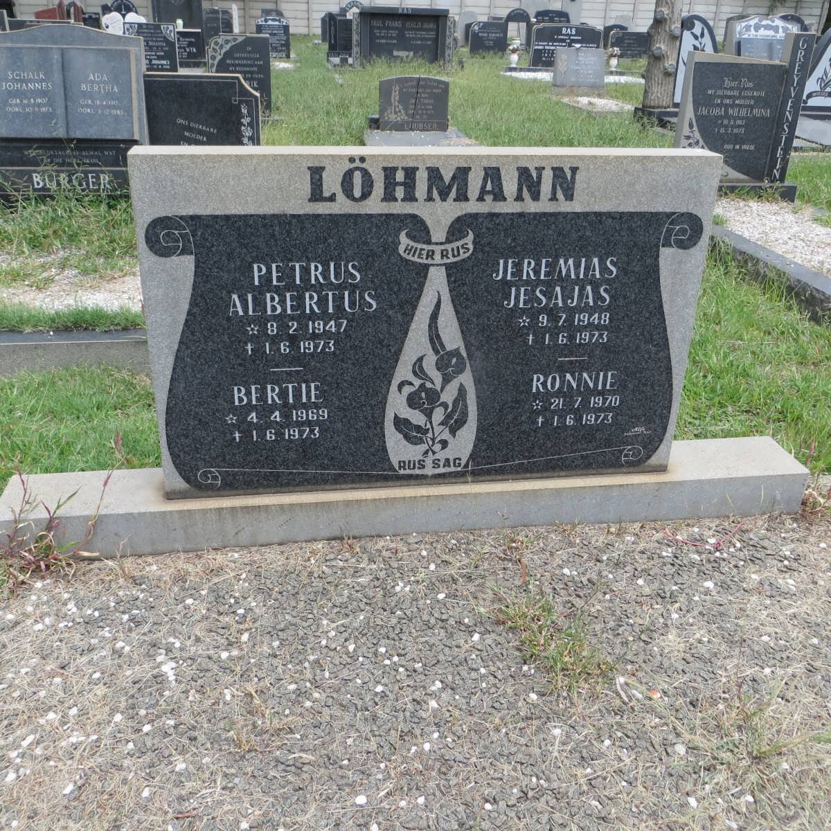 LOHMANN Petrus Albertus 1947-1973 :: LOHMANN Jeremias Jesajas 1948-1973 :: LOHMANN Bertie 1969-1973 :: LOHMANN Ronnie 1970-1973