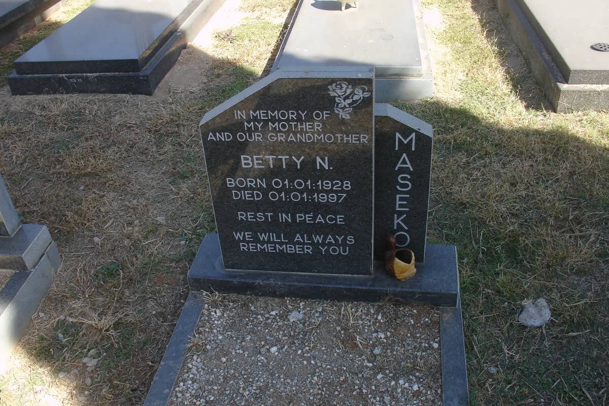 MASEKO Betty N. 1928-1997