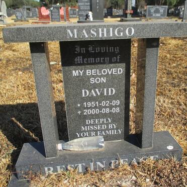MASHIGO David 1951-2000