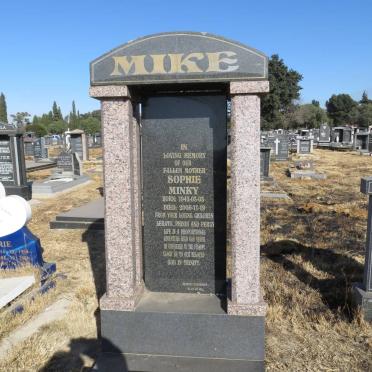 MIKE Sophie Minky 1942-2006