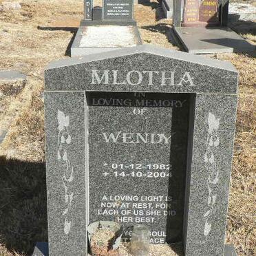 MLOTHA Wendy 1982-2004