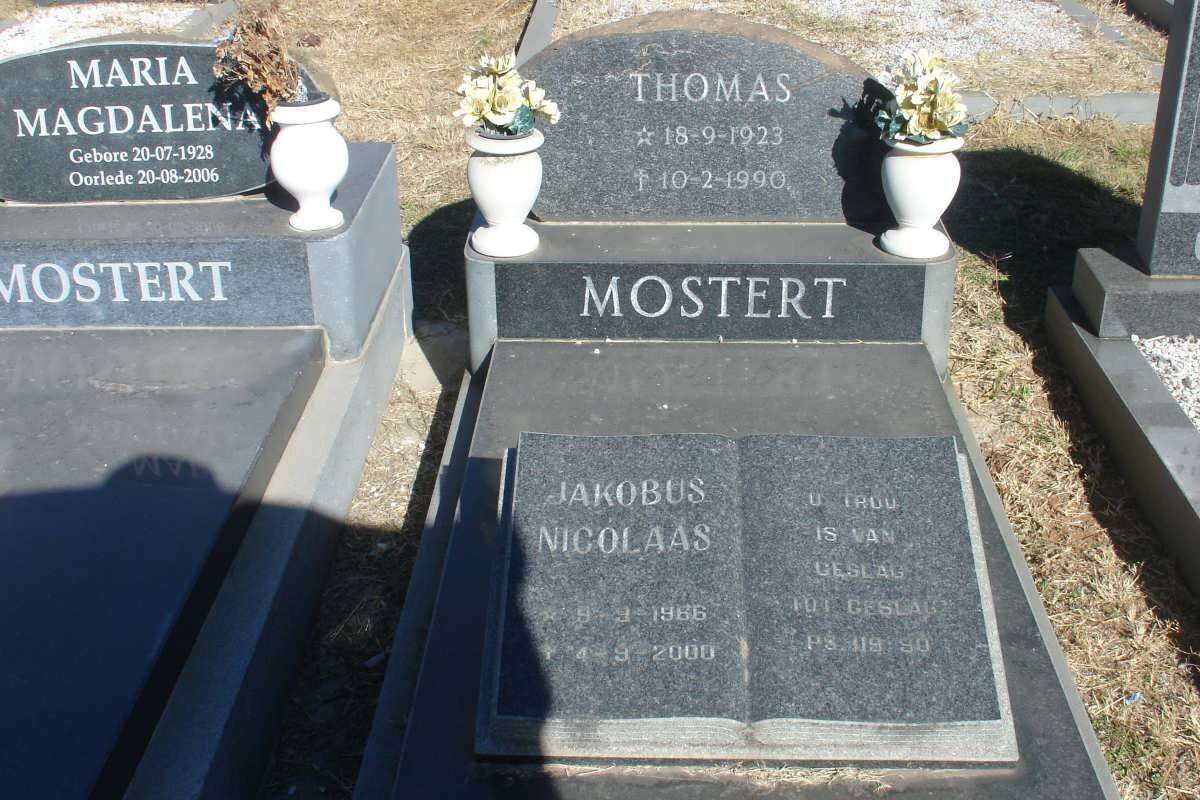 MOSTERT Thomas 1923-1990 &amp; Maria Magdalena 1928-2006