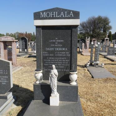 MOHLALA Daisy Debora 1919-2000